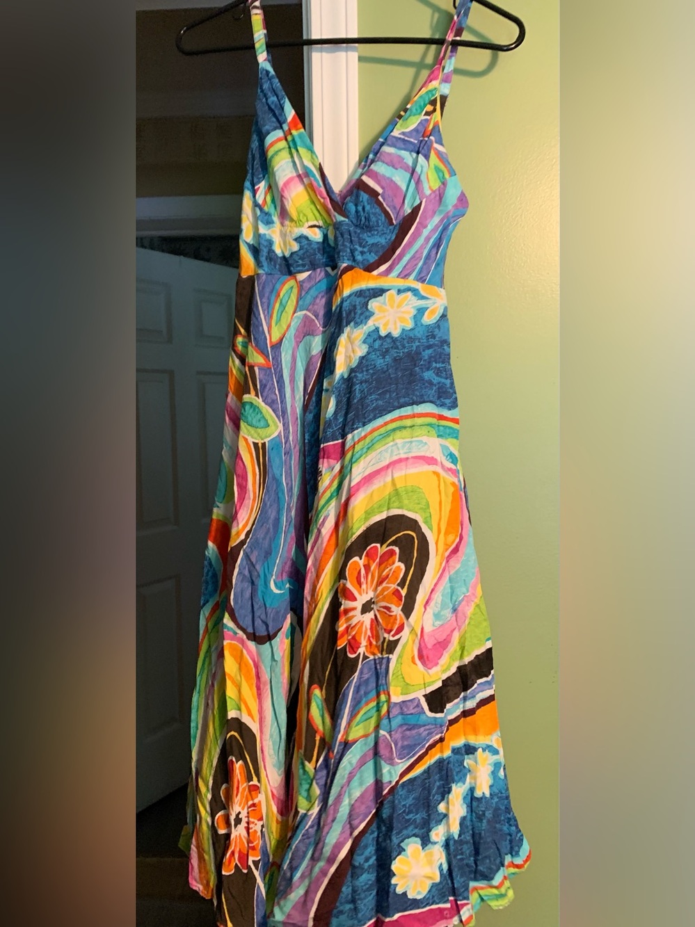 Sale 3/$20  
Jams World Multicolor Floral Swirl A-Line Skirt